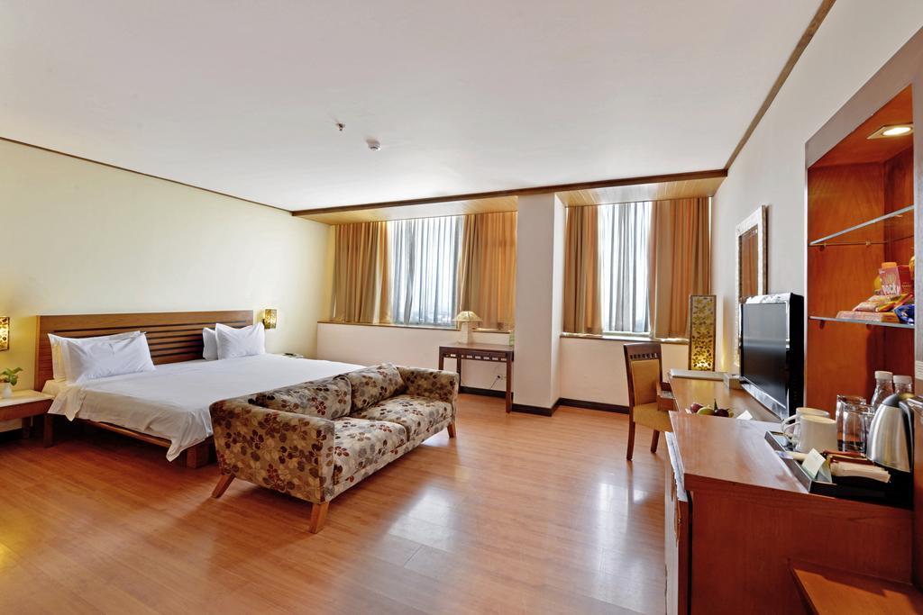 Banana Inn By Kagum Hotels Bandung Luaran gambar